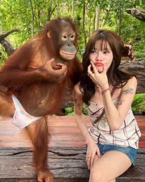 Praerujira Komalarajun Instagram - เจอเพื่อนแล้ววว🐒
