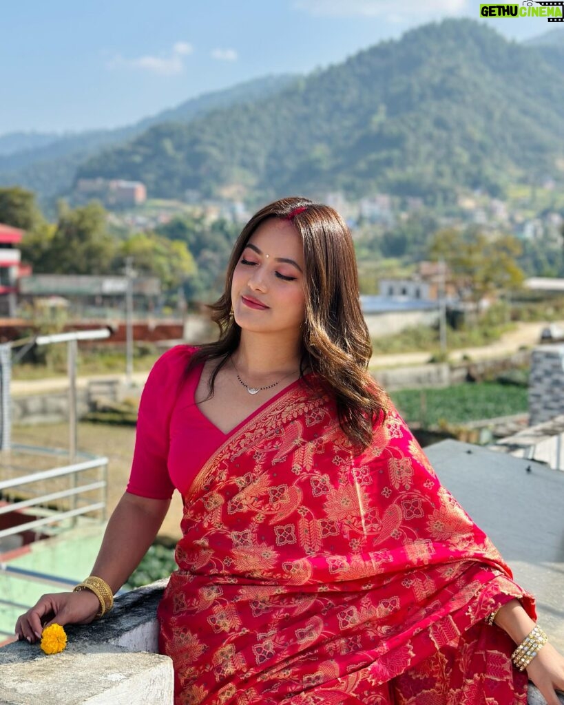 Prakriti Shrestha Instagram - In my head, I m still in Nepal 🇳🇵 ☁️ ⛰️ Esha Mangalsutra: @kajalnainafinejewelry