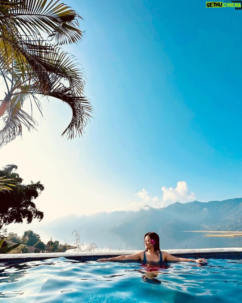 Prakriti Shrestha Instagram - Life is better by the pool 🏝️ Swipe to vibe 🎶
