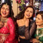 Pratiksha Rai Instagram - Happy Us ❤️❤️❤️ @radhika_chhabra_rads ❤️ @parigalaasgaonnkar💚