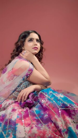 Pratiksha Rai Instagram - Outfit- @paaneri_dadar 
Mua - @makeover_rituu 
Hairstylish- @makeup_hair_by_uma 
🎥 - @loki_captures_ / @lokesh_learns 
Studio - @studio7s7 
Jewellery - @artsy_rental_jewellery