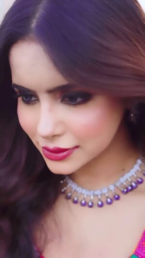 Pratiksha Rai Instagram - Costume- @bawreefashions 
Makeup - @makeover_rituu 
Hairstylist - @sunitahairstylist 
Jewellery - @artsy_rental_jewellery