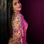 Pratiksha Rai Instagram - Click - @loki_captured #summervibes#sumeroutfit#floraldresses#colourfuldress#hat#mumbai#actorlife#photoshoot#indoorshoot #potraitshoot#portraitphotography#pratiksharai#indiantelevision