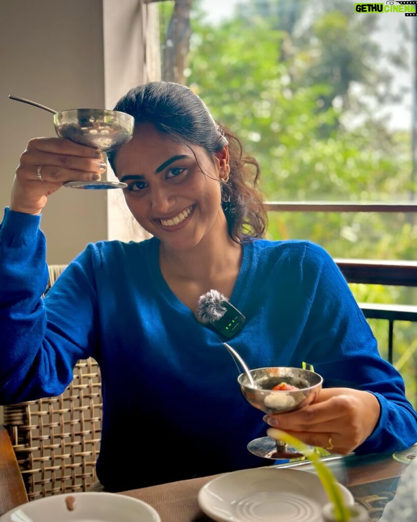 Preetha Instagram - “Food that makes you drool, and hospitality that makes your heart full – that’s the essence of a perfect vacation.♥️✨ Thanks for having me @morickapresort ❤️‍🔥