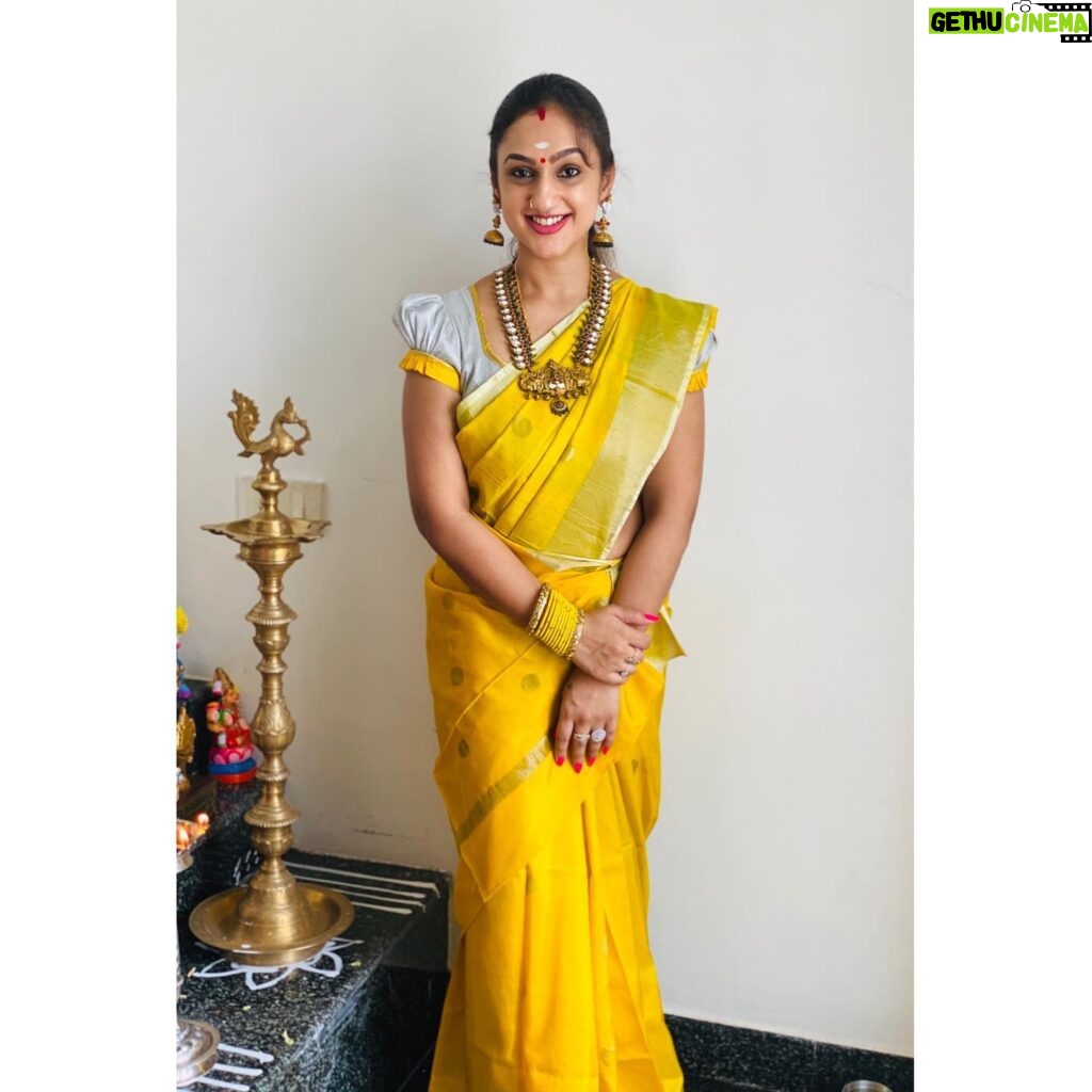 Preetha Vijayakumar Instagram - Happy Vinayagar Chathurthi 🙏🏻