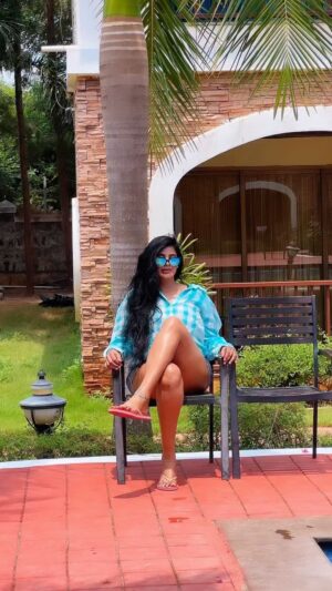 Preethi Kitchappan Instagram - #criminal  the last of the Pondy lot…

#sharukhan #raone #instagram #instagood #explore #explorepage #reelitfeelit #reelkarofeelkaro #bollywood #kareenakapoor #bollywoodsongs #bollywoodstyle #criminal #insta #instadaily #instamood #instalove #trending #viral #viralreels #beachbabe #pondicherry #blue