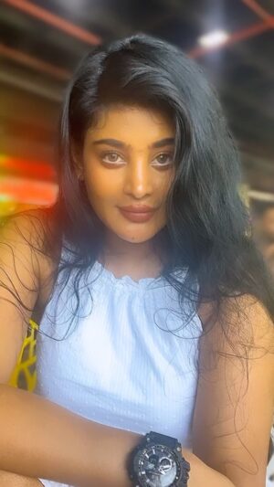 Preethi Kitchappan Instagram - Blooper alert… I cannot reel with teasing idiots around me…..

#reels #reelsinstagram #reelitfeelit #reelkarofeelkaro #explorepage #explore #exploremore #reelsvideo #reelsexplore #viral #unstoppable #porshe #reelsindia #reelsinsta #reelslovers #réel