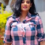 Preethi Kitchappan Instagram - #coorgdiaries happy weekend y’all… #exploremore #explorepage #instagood #instagram #reels #reelsinstagram #reelitfeelit #reelkarofeelkaro #reel #reelindia #tamil #coorg #weather #instadaily #mood #instamood #insta #instafashion #prettinezz