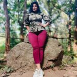 Preethi Kitchappan Instagram - My lips are gun…smile the trigger….my kisses are bullets so label me a KILLER🤍🤍🤍 Just wing it. Life, Eyeliner, Everything. 50% Savage, 50% Sweetheart. #post #postoftheday #pic #picoftheday #vacation #instagood #instagram #explorepage #explore #savage #glam #instafashion #instamood #moodygrams #instapic #viral #trending