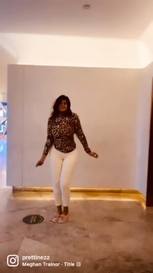 Preethi Kitchappan Instagram - Title Title 🤓

#reels #reelsinstagram #viral #meghantrainor #title #instamood #instareels #lovereels #shotoniphone #reelitfeelit #reelkarofeelkaro #hollywood #songs