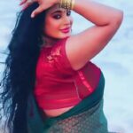 Preethi Kitchappan Instagram - Beach vibes Costume courtesy @ar_handlooms_kuthampully Beautiful green saree with butta work so comfortable to wear and gorgeous to carry…. Thank you for this🙏truly outstanding quality and color….. Videography @venkat_venki_ absolutely stunning videography… extremely talented and so creative… appreciate your dedication towards what you do… you make me look drop dead gorgeous….. #insta #instadaily #instamood #beach #tollywood #saree #kollywood #tamilsong #sareelover #sareefashion #beachlife #beachvibes #trending #viralreels #viralvideos #explore #fyp #réel #reelsinstagram #reelitfeelit #malayalam #malayalamcinema #mallu #mallugram #kerala