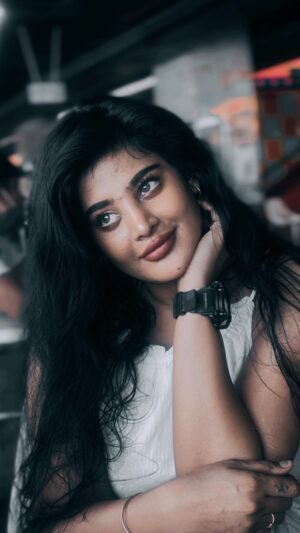Preethi Kitchappan Instagram - Ondrai vaaa

#reels #reelsinstagram #reelitfeelit #reelkarofeelkaro #instagram #instagood #instalove #reelsindia #reelsinsta #reelsexplore #explorepage #explore #reel #reelsviral #trendingreels #trending #tamil #mallu