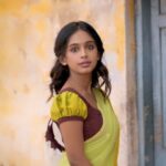 Preethiga Instagram - Things will flow accordingly, just wait!!! Beautiful @_.preethiga Shot by: @sathyaphotography3 Costume: @chettinad_sarees #preethiga #sathyaphotography