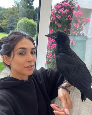Preeti Desai Instagram - Meeting mothers latest rescue #raven