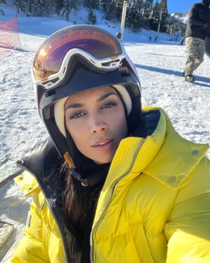Preeti Desai Instagram - Popped my skiing cherry over the weekend. Can’t believe I waited this long! Loved it. 🎿 ⛷