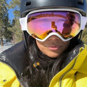 Preeti Desai Instagram - Popped my skiing cherry over the weekend. Can’t believe I waited this long! Loved it. 🎿 ⛷