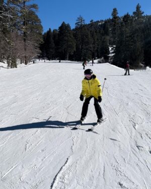 Preeti Desai Instagram - Popped my skiing cherry over the weekend. Can’t believe I waited this long! Loved it. 🎿 ⛷