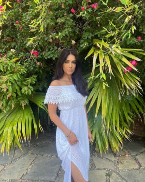 Preeti Desai Instagram - Summering 🌺