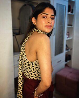 Preeti Singh Instagram - YOU & I (NO FILTER) ♥️
.
.
.
#fashiongram #explore