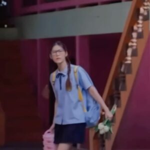Preeyaphat Lawsuwansiri Instagram - Charoen kaa👧🏻🤓✨ #23point5