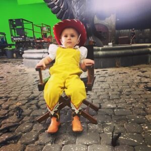 Presley Smith Instagram - Little sunny needed her rest in between takes 🎬