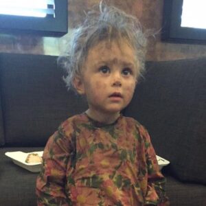 Presley Smith Instagram - I had it pretty rough in season 2.. #chabothewolfbaby 😉