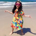 Princy Prajapati Instagram - Idhar Chali Mai Udhar Chali Beach Ki Hawa K Sath 😅 #beach #trending #viral #tag #reels