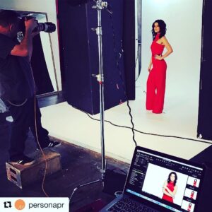 Priscilla Faia Instagram - Big thank you to my team... as I definitely did NOT wake up like this. 
#Repost @personapr with @repostapp
・・・
Monday photo shooting! This lady is so lovely! Behind the scenes with @priscillafaia, can't wait for season 2 of #youmeher on #directv 🙌🏻 The Team: @j2pix @karenraphael @lo_bran @ilanauretsky @melissawalshmakeup @jordynpalos @cherrysodastudios @youmeher @directv