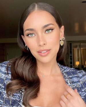 Priscilla Quintana Instagram - Press day press day press day!!! Based On A True Story coming June 8 on @peacock 🔪
