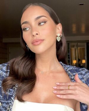 Priscilla Quintana Instagram - Press day press day press day!!! Based On A True Story coming June 8 on @peacock 🔪