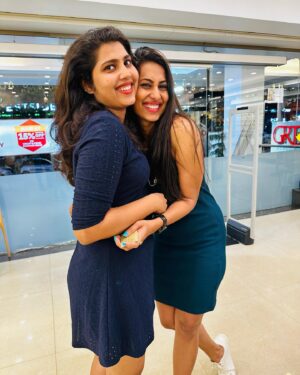 Priya Hegde Instagram - Just a birthday vibe with my loved ones ❤️
Thanks would be the small word for all the lovely wishes I received 🤗🤗 you all made my day 💕
Pc @storm___photography 

#birthdaygirl #happyface #lovedones #bangalore #home #priyahegde❤️ #happysoul #loveyouall