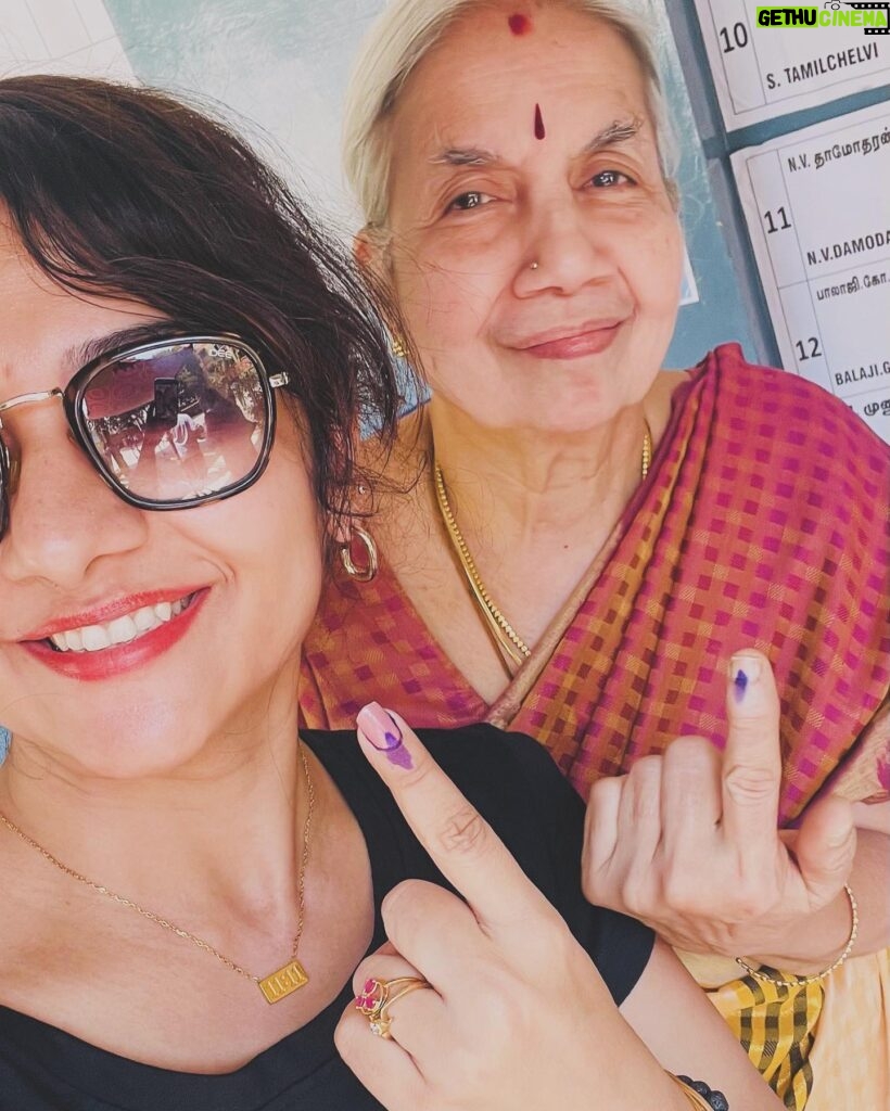 Priya Prince Instagram - Voting is our right and here we our family never missed to cast our vote and ya my daughter casted her FIRST VOTE✌🏻☺️ .. .. #vote