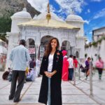 Priyanka Purohit Instagram - दो धाम - Gangotri ✅✨