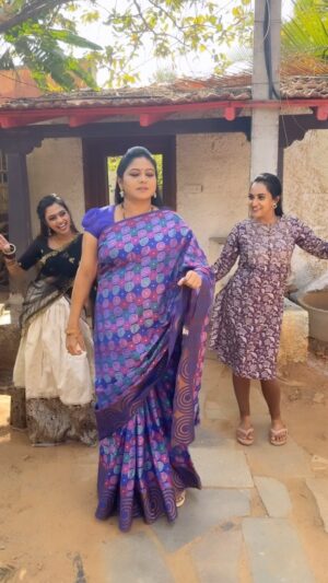 Priyanka Shivanna Instagram - 🦋🦋
.
.
#butterfly #trendingreels #insta #shootlife #friends #memories
