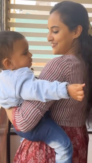 Priyanka Shivanna Instagram - Love u tutti frutti ♥️
.
.
#loveforever #babygirl #instadaily #reelsinsta #happylife

@officialjoshapp
@joshapp.kannada
#JoshMeinAaja