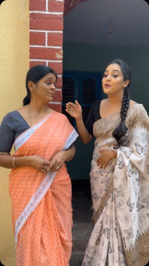 Priyanka Shivanna Instagram - 😉
.
.
#reelsinsta #comedy #funtime #shootmode