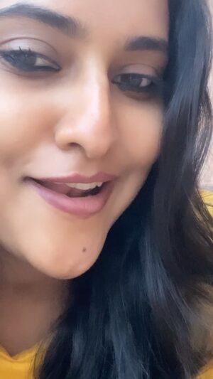 Priyanka Shivanna Instagram - 😜😀
.
.
#reelstrending #selﬁe #happyday