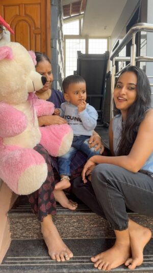 Priyanka Shivanna Instagram - Every moment spent with you is pure happiness. ...
.
.
#babylove❤️ #neighborhood #reelsinsta #funtimes #cutie