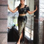 Priyanka Shivanna Instagram - A black dress, a bold attitude . . MUA @monikareddy_artistry Jewellery @thespatika Pc @manjunathmagaji24 Wearing @classy_renthouse #zeenomination2023 #happyday #loveforblack
