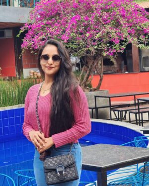 Priyanka Shivanna Instagram - Love the life you live. ...
.
.
#peaceofmind #happiness #weekendvibes #bramabrews #chill