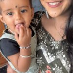 Priyanka Shivanna Instagram - One more with my cutie 🥰 💚 . . #reelsinsta #viralreels #happyus #mycutiepie😘❤️