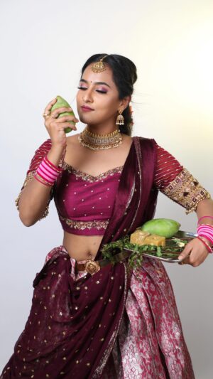 Priyanka Shivanna Instagram - ಯುಗಾದಿಯ ಹೊಸ ಬೆಳಕು ನಿಮ್ಮ ಜೀವನದಲ್ಲಿ ಶಾಂತಿ, ಸಮೃದ್ಧಿ ಮತ್ತು ಸಂತೋಷವನ್ನು ತರಲಿ.. ಯುಗಾದಿ ಹಬ್ಬದ ಶುಭಾಶಯಗಳು..🥰
.
.
Vc @manjunathmagaji24 
Mua @divyakumar98__ 

@officialjoshapp
@joshapp.kannada
#JoshMeinAaja

#festival #2024 #traditional #instadaily #trending #viral