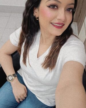 Puja DebNath Instagram - 🫶 #followerseveryone #everyone #TopFans #follower