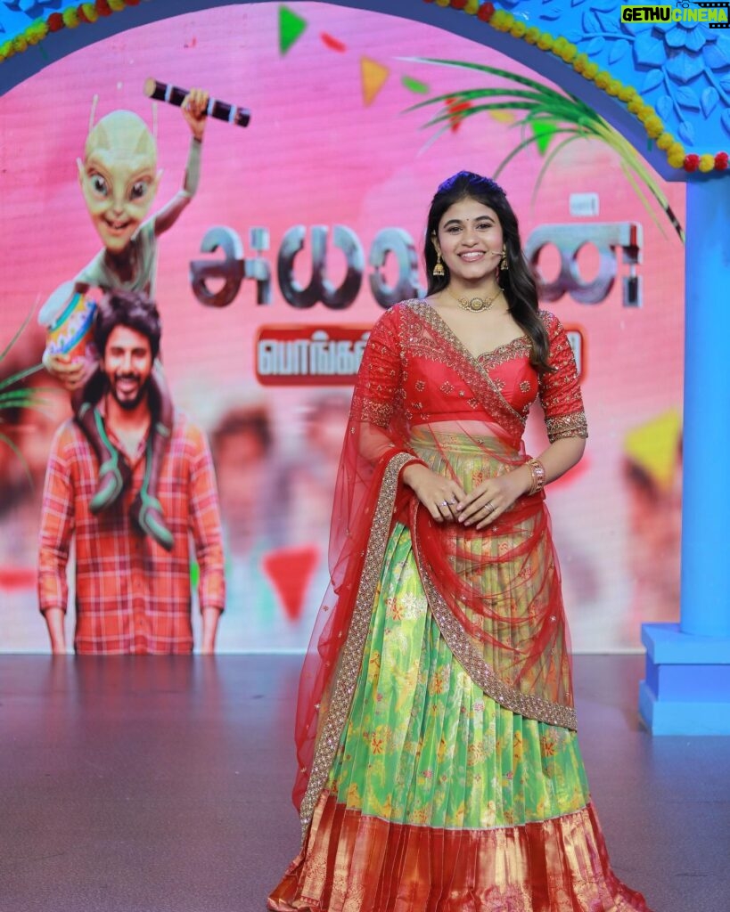 Pujitha Devaraj Instagram - Another full on laughter show tomorrow at 8am-Ayalaan Pongal Special only on @suntv ✨ Can’t forget how you started the show by telling ‘Ivanga yedho model aamey’ to Balasaravanan avargal😂 Everytime whenever you are in our sets you just light up the whole atmosphere @sivakarthikeyan 💌 Just wishing only happiness and positivity for you♥️ Outfit @mayon_by_subhathracouture Pics @s.a_arun_ Can’t thank much @praneshrajashekar sir for the opportunity ♥️ #suntvanchor #ayalaan #sk #sivakarthikeyan #ayalaanpongal #suntvpongalspecial #sivakarthikeyan_world #tamilcinema