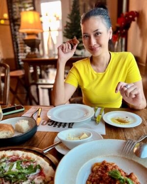 Pympan Chalayanacupt Instagram - อาหารมื้อดีๆกับคนรู้ใจ 💕🍋