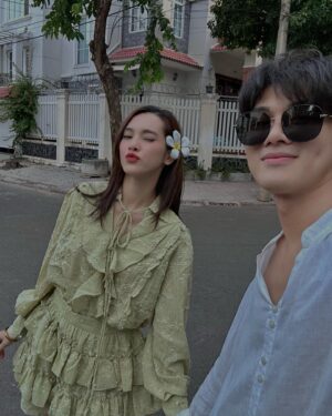 Quỳnh Lương Instagram - Chào bủi sáng 🤪🤪🤪