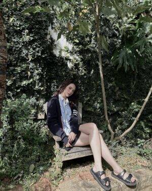 Quỳnh Lương Instagram - 📸📸📸 by 😒😒😒😒😒