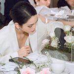 Quỳnh Lương Instagram - Trải nghiệm vô cùng thú vị của Quỳnh khi tham gia sự kiện ra mắt dòng Kem dưỡng chống lão hóa và làm trắng Dior Prestige Lumiere là rất rất tuyệt vời, Quỳnh muốn share ngay với mọi người những khoảnh khắc xinh đẹp này đây ạ 🤗. Quyền năng kép từ Dior Prestige La Crème Lumière cho làn da được bảo vệ và phục hồi hiệu quả sẽ là “the best choice” của Quỳnh cho thời gian bận bịu với nhiều dự án lớn nhỏ sắp tới. Mọi người hãy luôn theo dõi và chờ đợi nhiều điều bất ngờ từ Quỳnh nha. Quỳnh sẽ sớm bật mí cho mọi người thôi 😉 #DiorBeauty #DiorSkincare #DiorPrestige