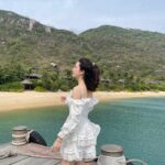 Quỳnh Lương Instagram - Voi chín ngà, Gà chín cựa, ngựa quá nên mãi không có người iu 🤭🤭🤭