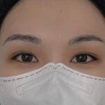 Queen Wei Instagram - 剛好一個月前！要出發日本滑雪前去處理捲翹睫毛還有自然毛流感的眉毛，馬上預約 @bonneviewithu4 #眉好生活 報到。 我的霧眉和霧唇都是在這裡處理，這次為了這個自然毛流感的「仿真飄柔眉」，前半年的時間幾乎也都會回到這裡做眉毛淡色。來這裡一次之後，後面的人生幾乎都沒有離開過了，除了每個老師技術專業，審美也合乎自己喜歡的，這很難得！ 感謝她們讓我短時間之內擁有自然捲翹睫毛還有自然毛流之眉！讓我去日本漂亮滑雪過生日。 （圖四為一個月後的現在，睫毛依然捲翹！眉型也完美。） ／ #眉好生活 #bonnevie法式真睫捲翹術 #Bonnevieby芮芮仿真飄柔眉